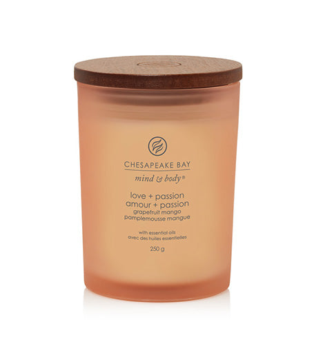 Chesapeake Bay Love + Passion scented candle 250 g
