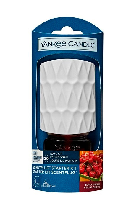 Yankee Candle Electric Organic kit Black Cherry scent into the drawer