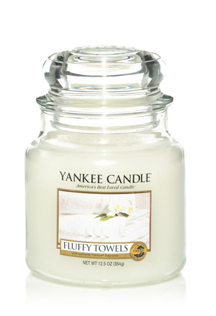 Yankee Candle Fluffy Towels scented candle 411 g
